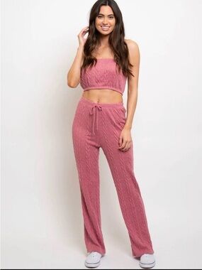 Lounge Set Top & Knitted Pants